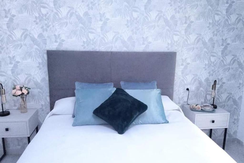 Love Rent4 Malaga Yolamar Benalmadena Luaran gambar